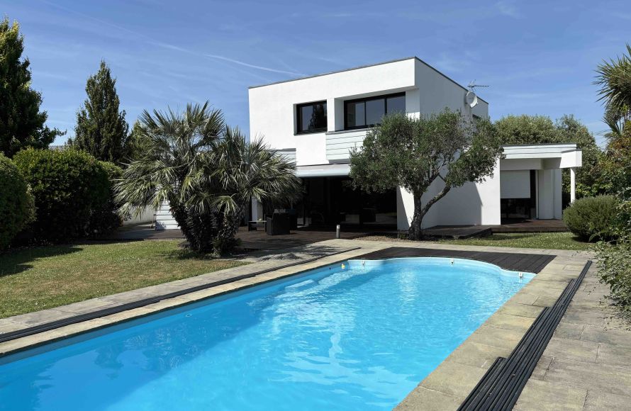 Maison contemporaine avec piscine Larmor-Plage